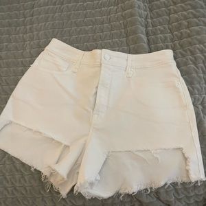 Good American bombshell shorts